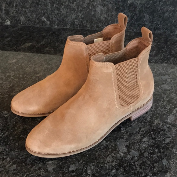 Toms Shoes - Women’s 9W Tom’s Boots